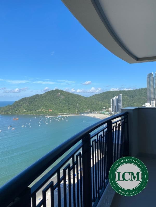 Apartamento Vista para o Mar em Balneário