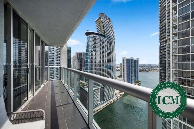 Apartamento de 2 Quartos em Miami