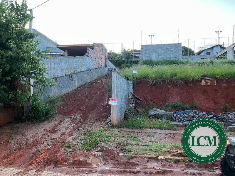 Terreno no Condomínio Riviera do Jaguari