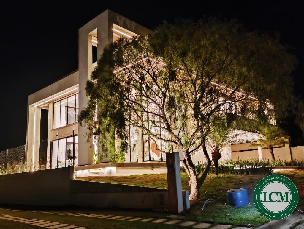 Casa à venda no Condomínio Porto Laranjeiras