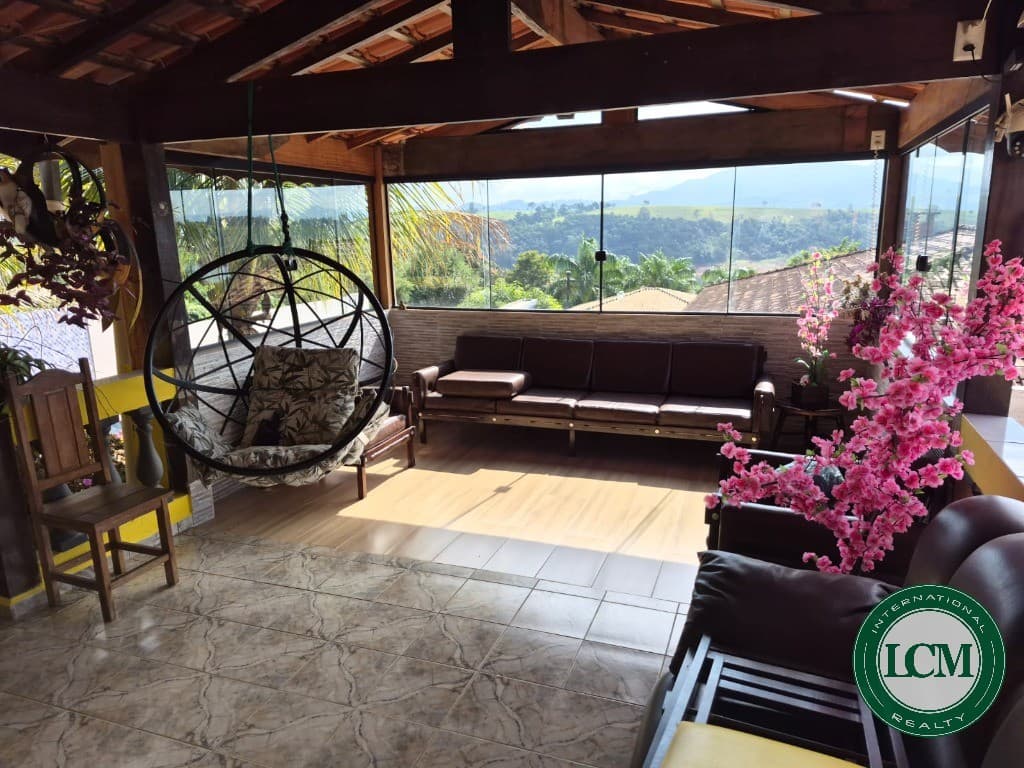 Casa à venda no Condomínio Parque Náutico Jaguari - Piracaia/SP