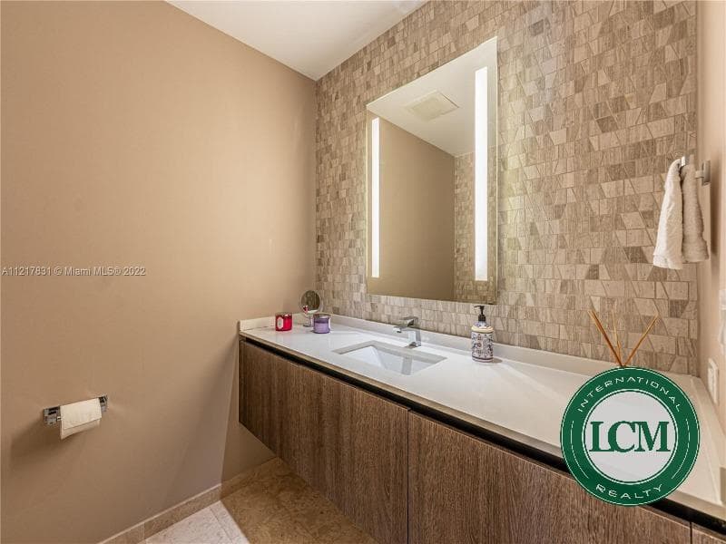 Apartamento novo em Miami